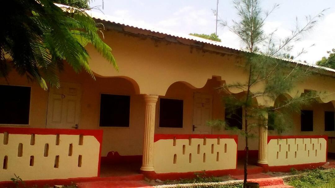 Tendaba Camp Hotel Luaran gambar
